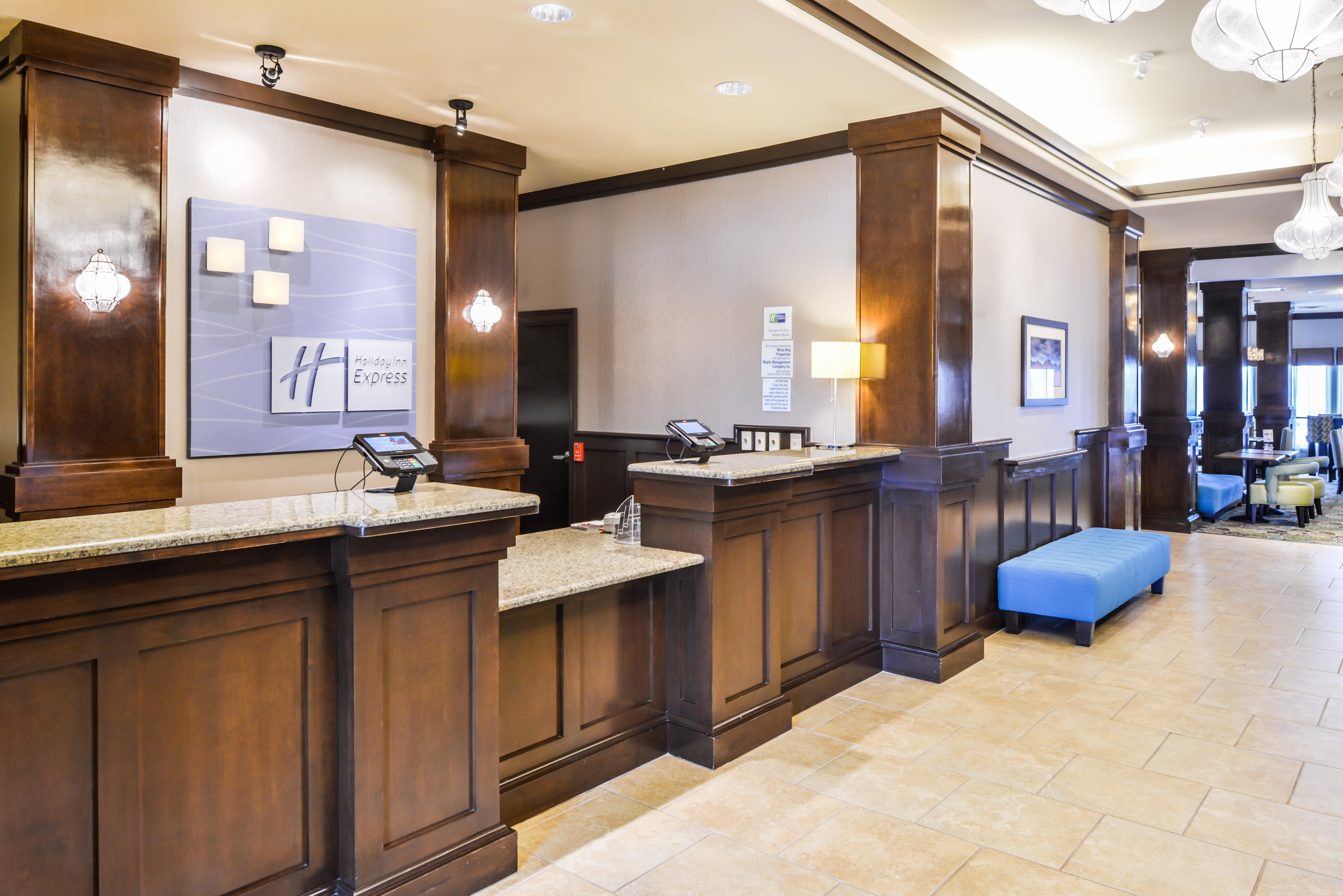 Holiday Inn Express Hotel & Suites Wichita Falls By Ihg Kültér fotó