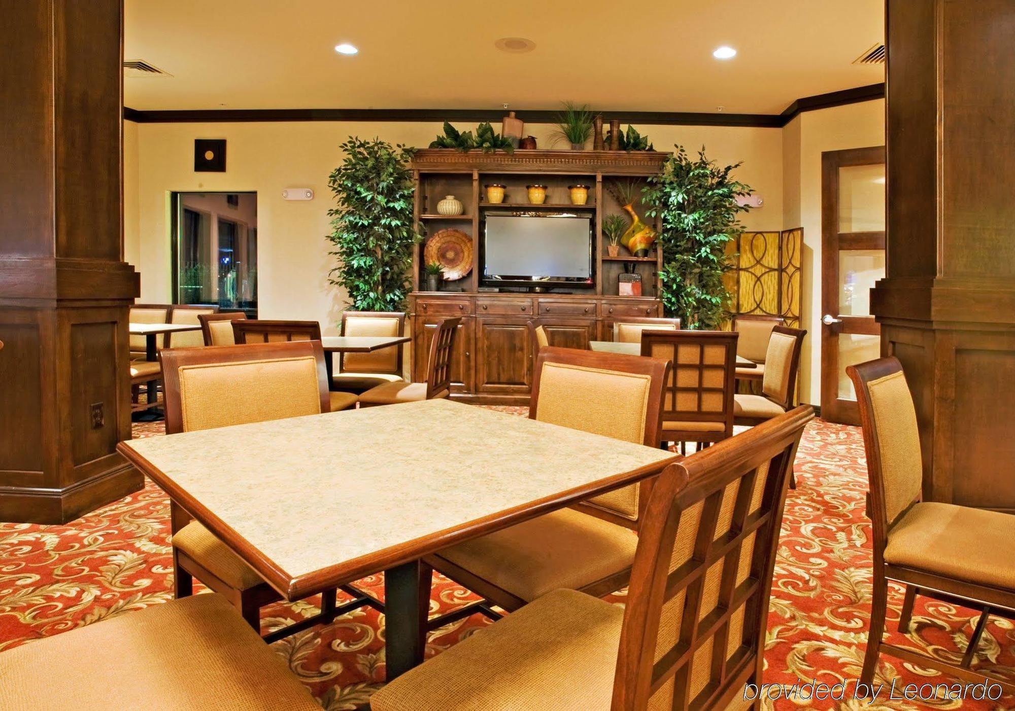 Holiday Inn Express Hotel & Suites Wichita Falls By Ihg Kültér fotó
