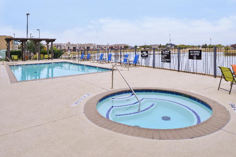 Holiday Inn Express Hotel & Suites Wichita Falls By Ihg Kültér fotó